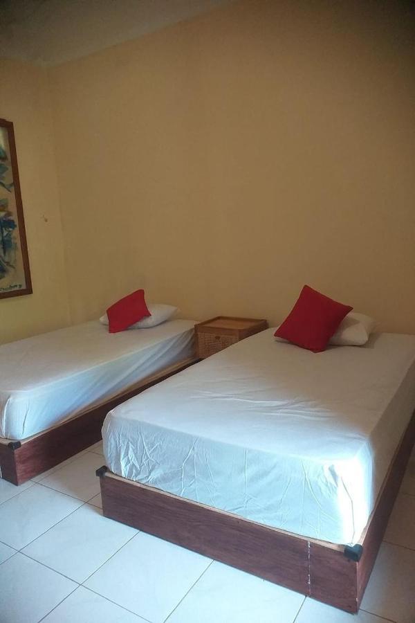 Nushe Hostel Batununggul Kültér fotó